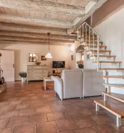 Affordable rental of a villa with a swimming pool in Šmarje