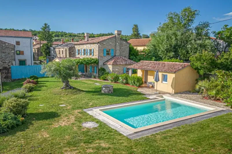 Rent a villa with a swimming pool Slovenia
