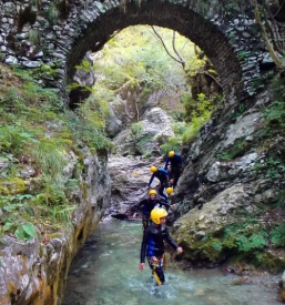 Rafting in canyoning kobarid soca