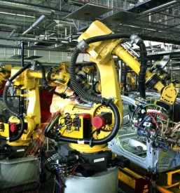 Assembly of robotics and tools for the automotive industry