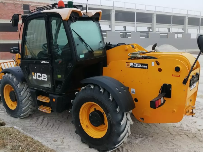 Montaža gum za viličarje Slovenija