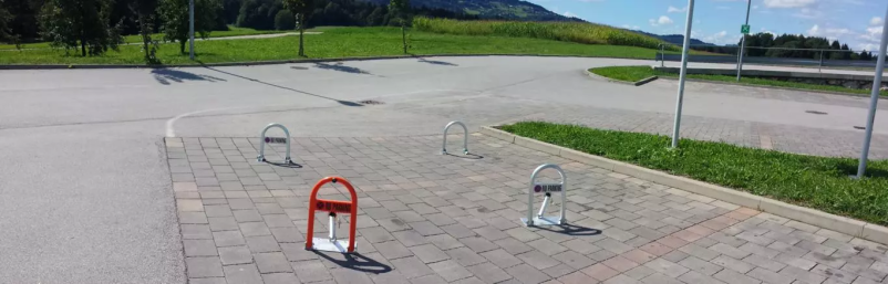 Kvalitetne parkirne ovire Slovenija