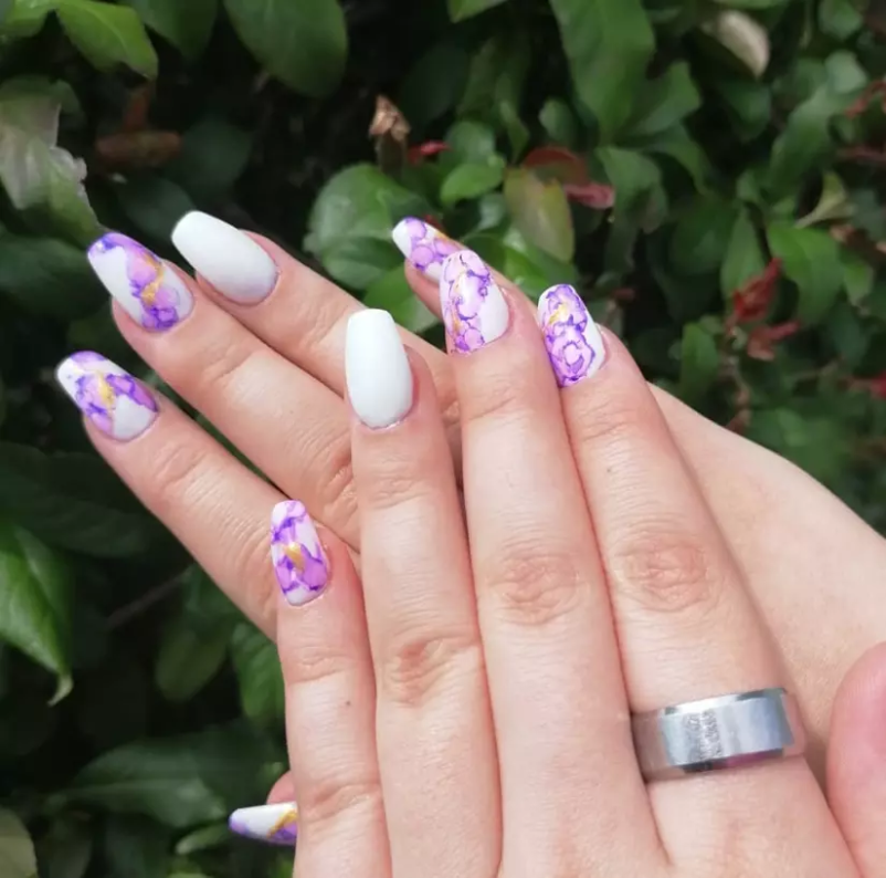 Manikura in gelish nohti Celje