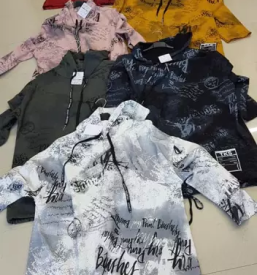 Ugodna trgovina z oblačili, dodatki in čevlji Litija