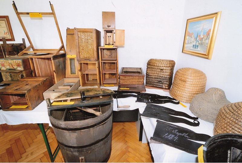 Obiščite muzej čebelarske kulturne dediščine Šmarje Sap