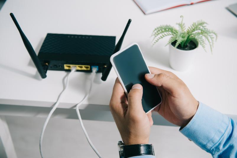 trženje mobilnih in fiksnih paketov telemach po sloveniji 
