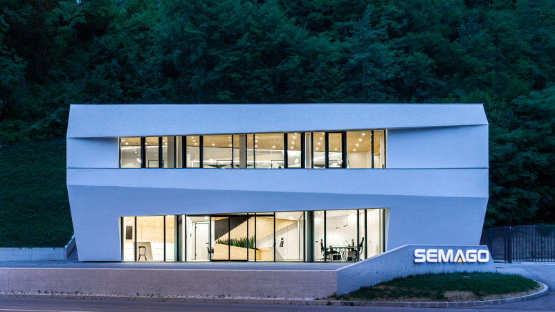 Kvalitetno gradbeništvo in montaža stavbnega pohištva Gorenjska, Slovenija: