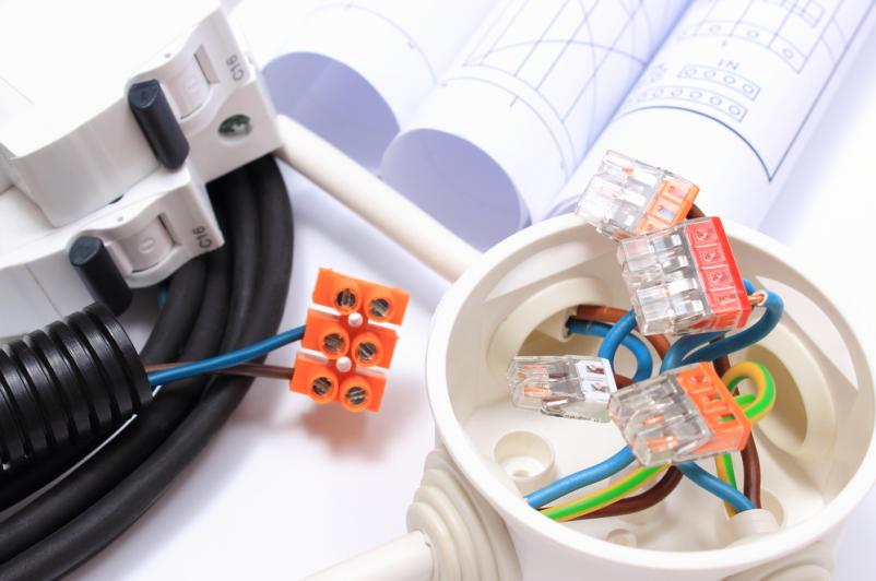 Elektroinštalacije, telekomunikacije, adaptacije po Sloveniji