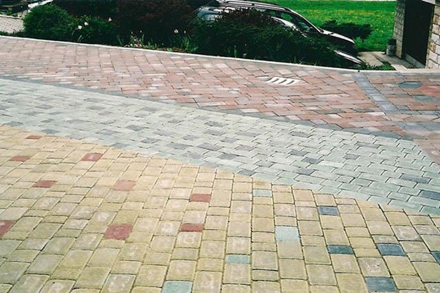 tlakovanje dvorišč