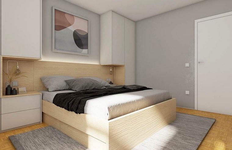 Moderna postelja v spalnici