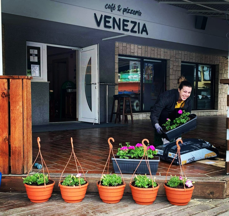 Dober fast food Jesenice