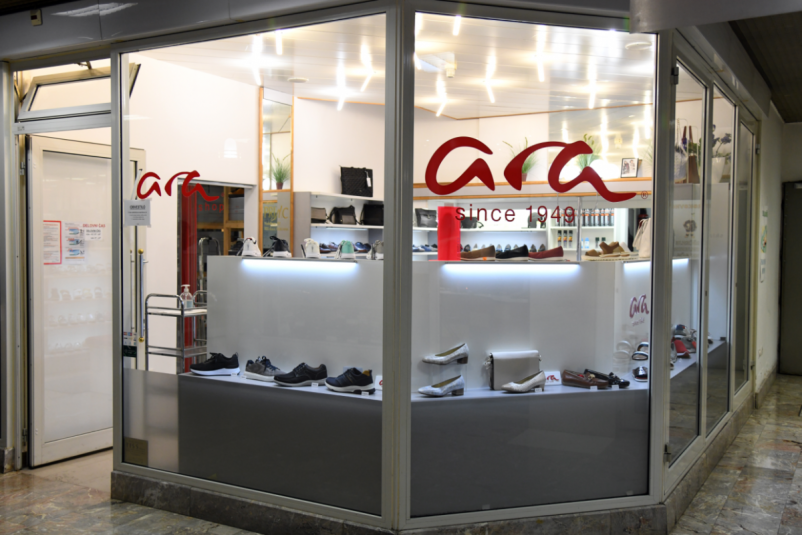 Poceni modna in udobna obutev