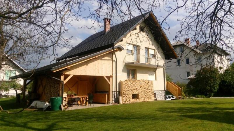 Ugoden najem apartmaja Bled