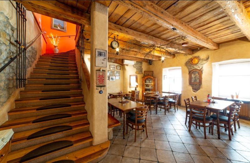 Ugodne malice in kosila Pivka