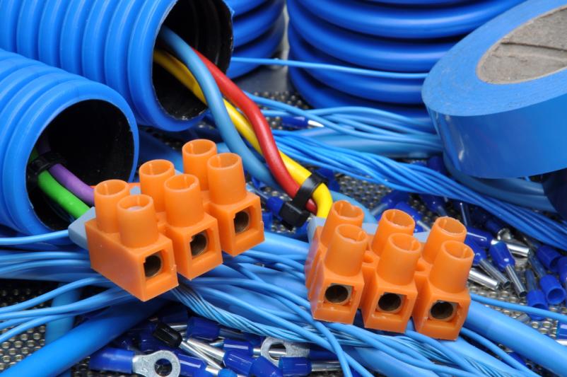 Izvedba pametnih elektro in strojnih inštalacij Kozina, Primorska