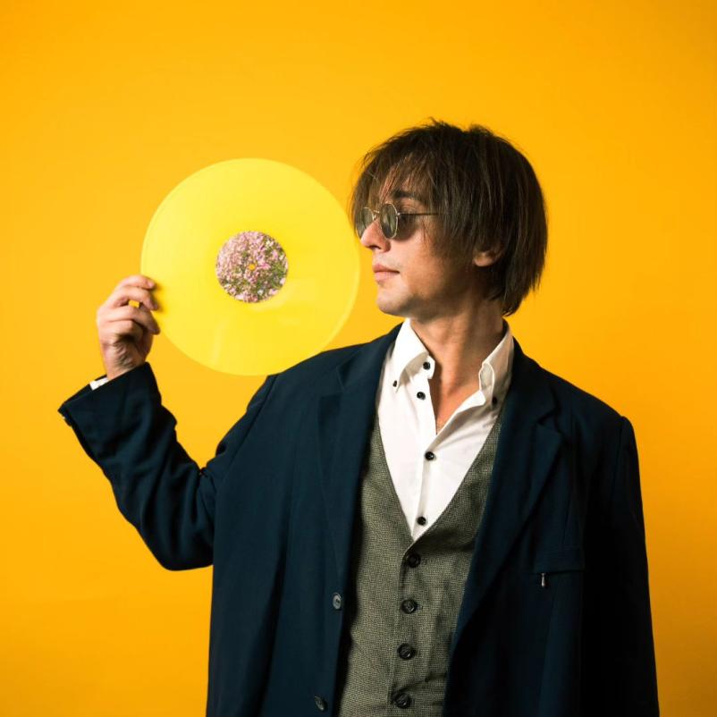 Pisec glasbenih besedil Slovenija