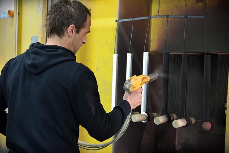 Površinska zaščita kovin Podravska