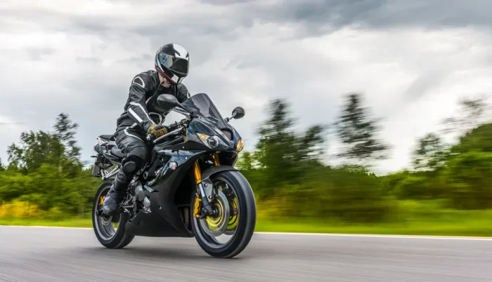 Rabljena ali nova moto oprema