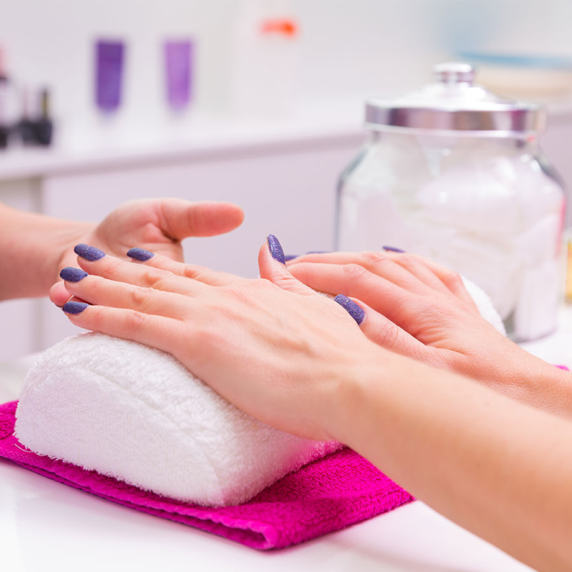 Ugodni geli za nohte Slovenija