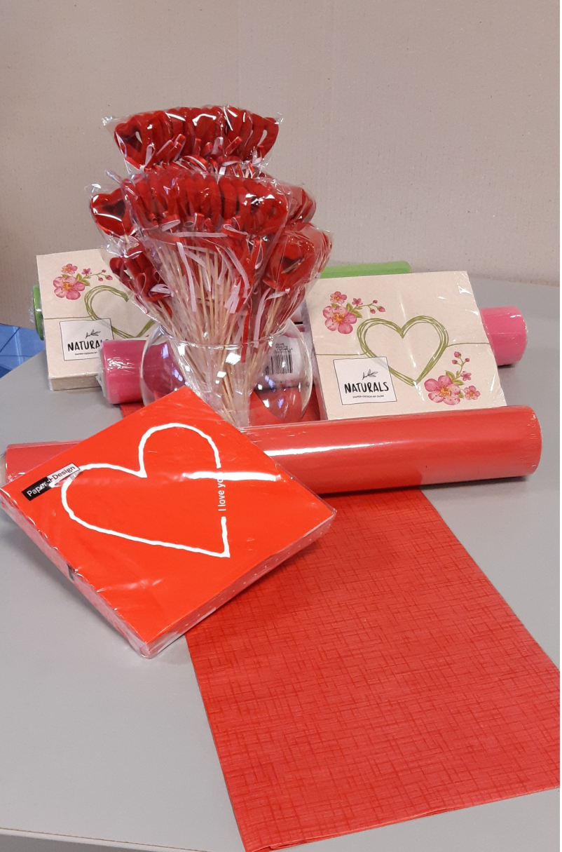 Plastična in papirna galanterija Primorska