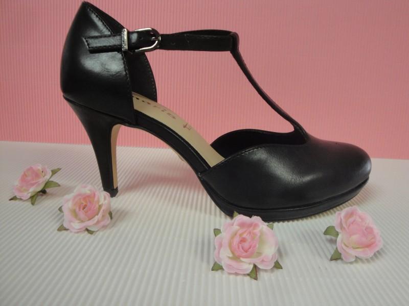 Trgovina s čevlji Litija