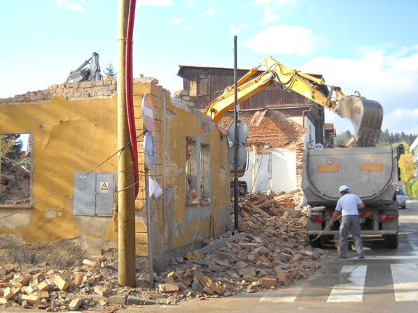 Gradbena mehanizacija Ljubljana