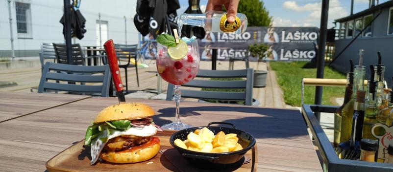 najboljši burgerji Maribor