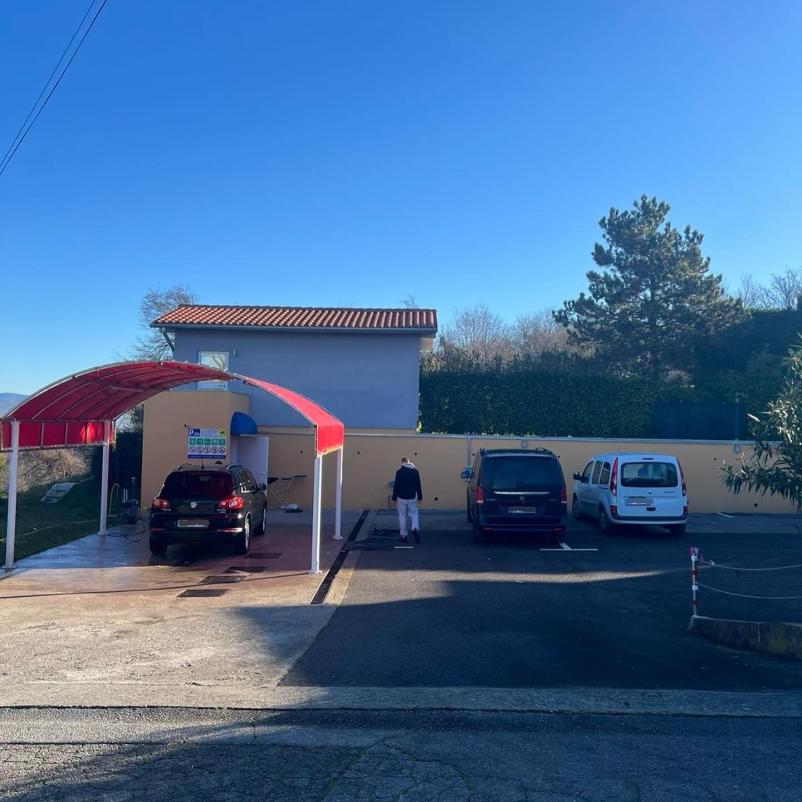 Ugodna avtopralnica Koper