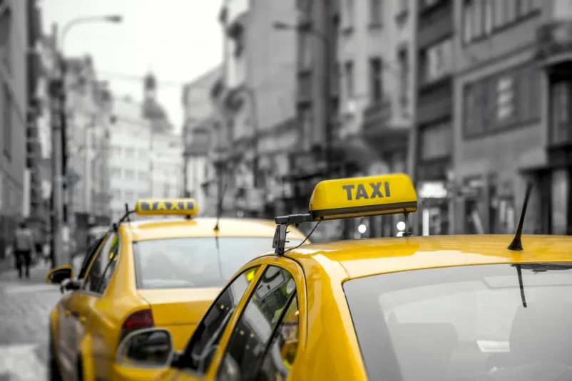 prevoz s taxijem