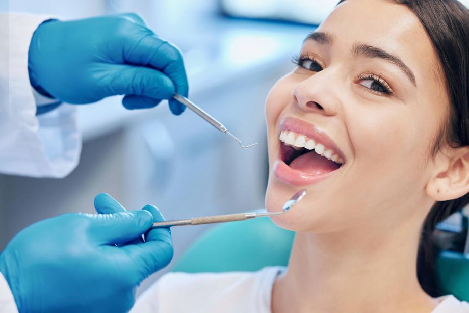 Beljenje zob pri zobozdravniku