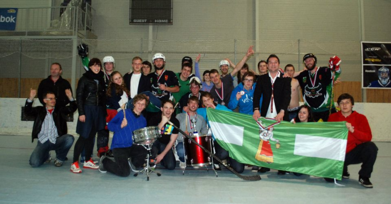 Igranje hokeja, Luče