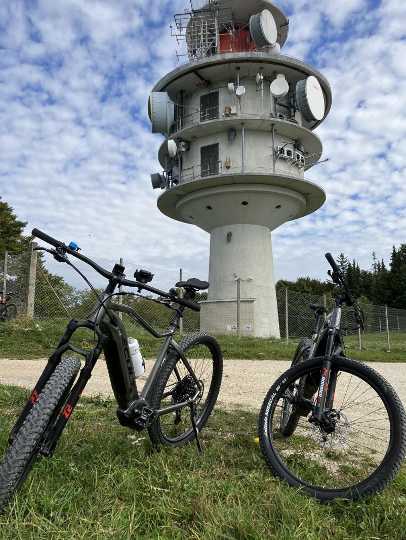 Ugodna izposoja električnih koles Bela krajina