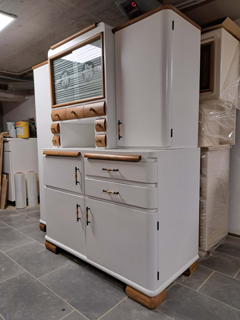 Obnova pohištva, Slovenija