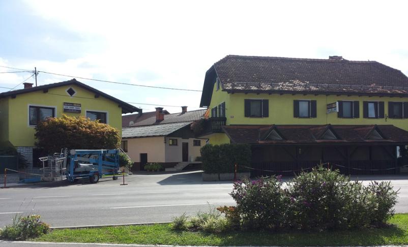 prenočišča Komenda