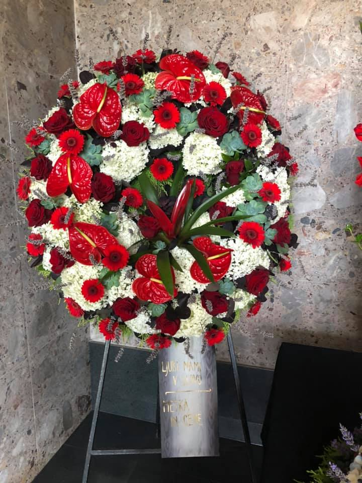 Cvetje za pogreb Domžale