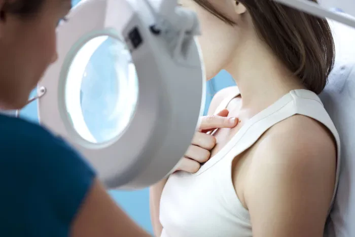 Pregled pri dermatologu
