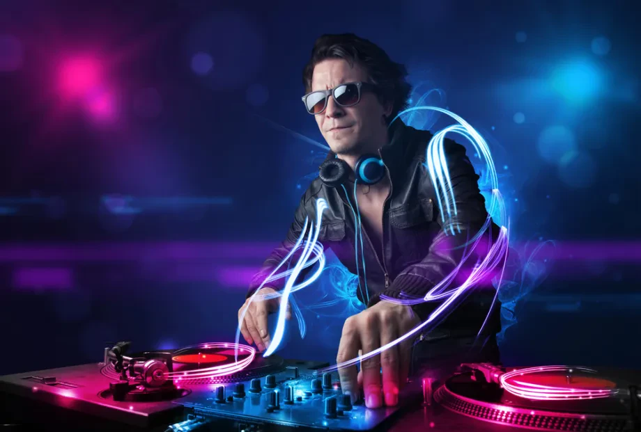 DJ