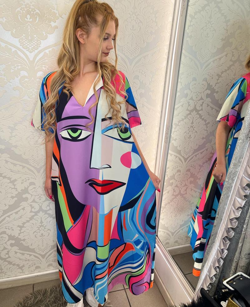 Prodaja modnih ženskih oblačil