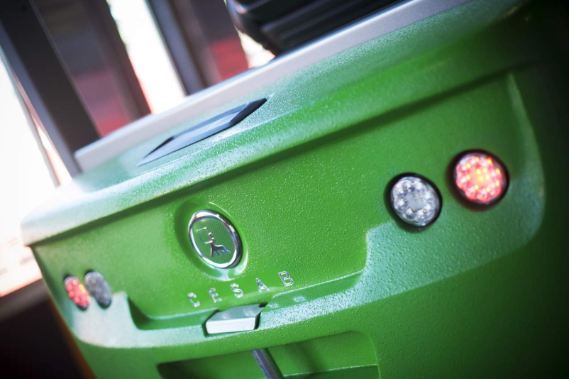 Prodaja, najem in servis viličarjev Slovenija