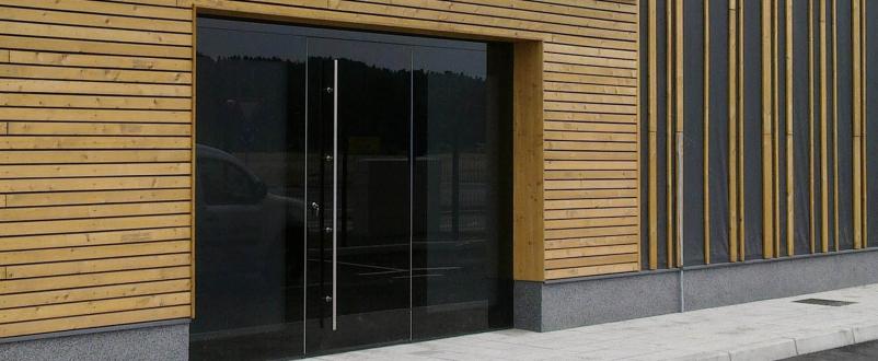 Ugodna vhodna vrata Gorenjska