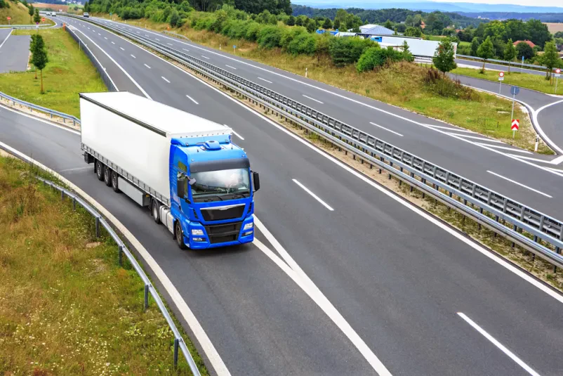 Erdölprodukten Transport in Slowenien und Europa