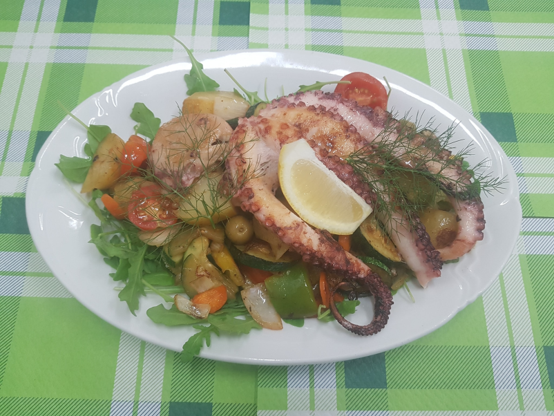 Morska hrana na Obali