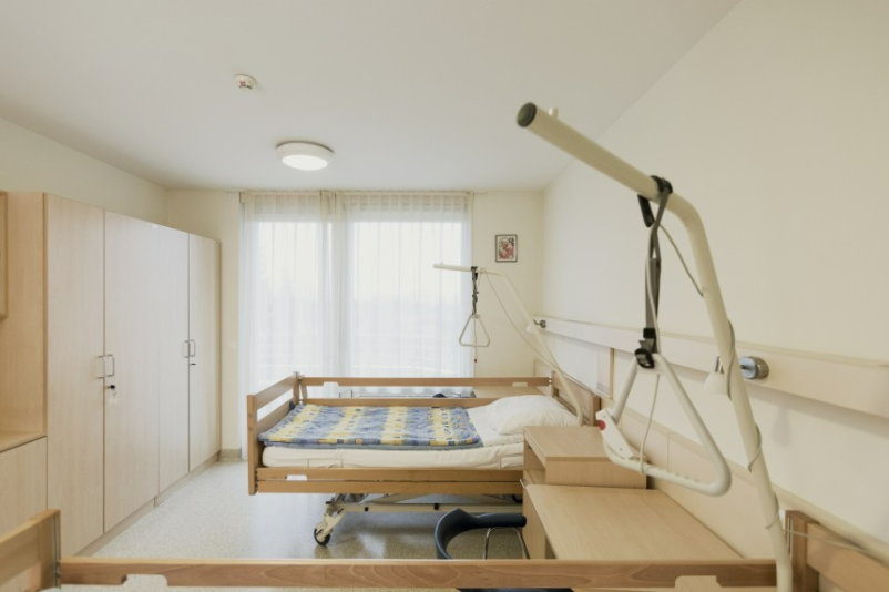 Oskrba starejših Mengeš, okolica