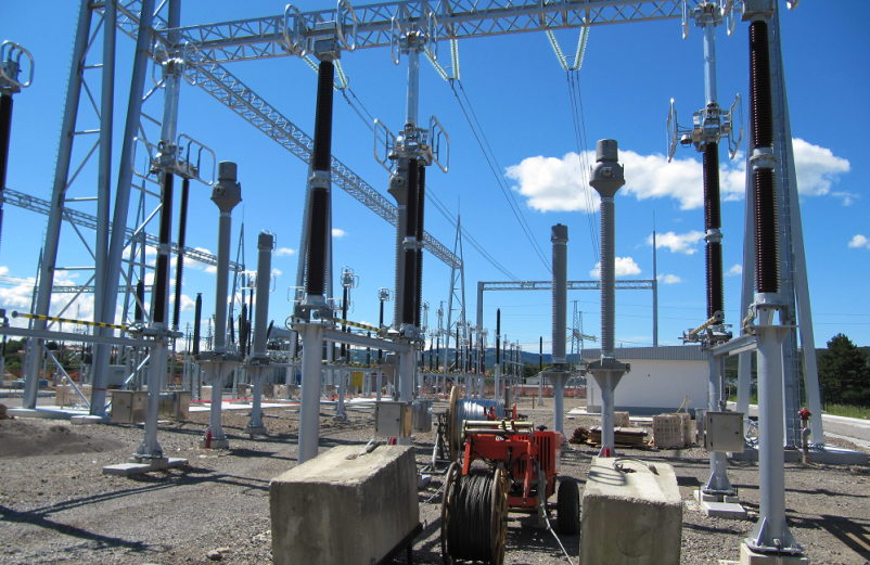 Montaža daljnovodov na stavbe v Sloveniji