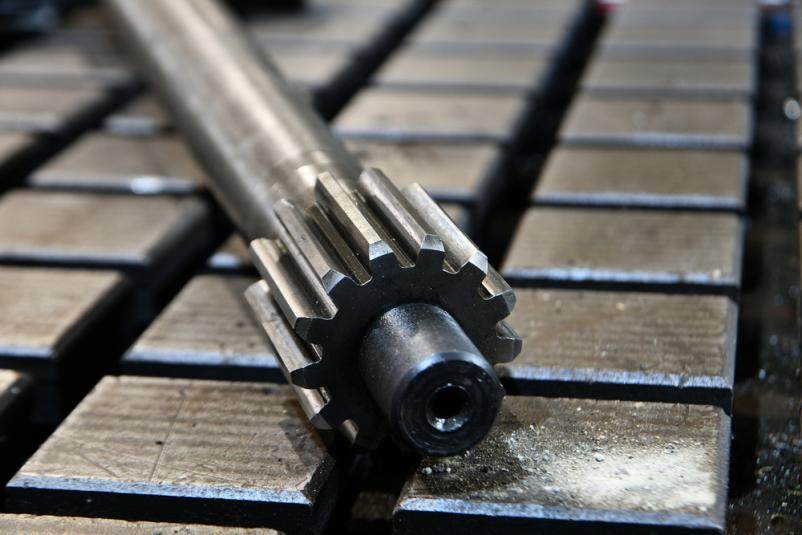 Ostrenje orodij in brušenje zobnikov