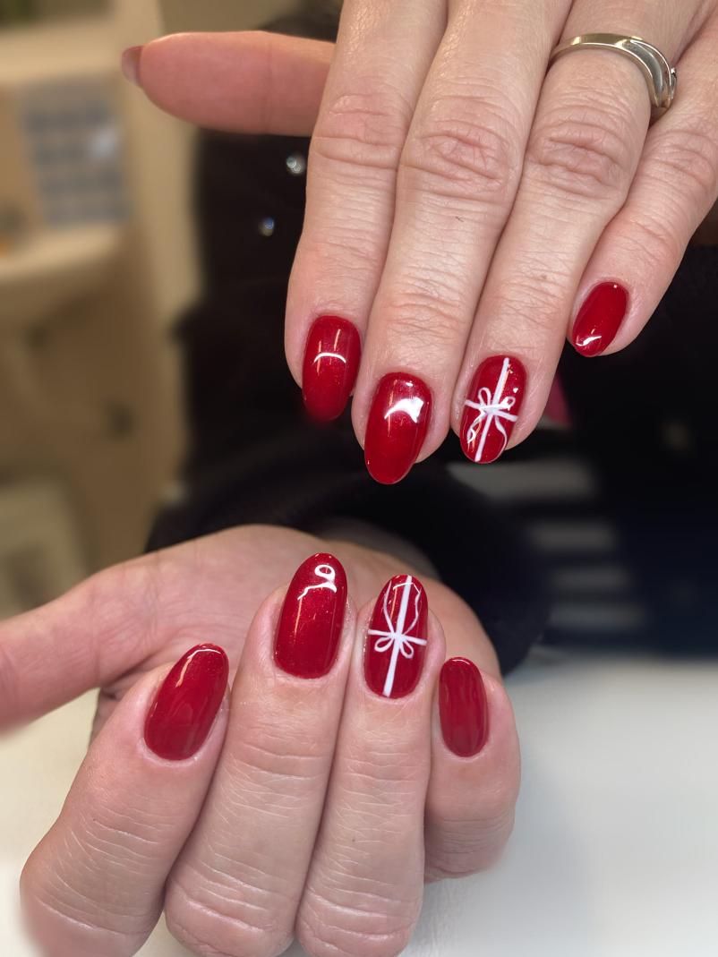 Permanentno lakiranje nohtov Ljubljana BTC