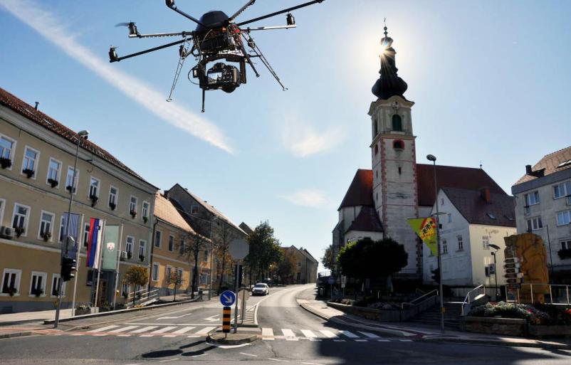 Virtualno lasersko skeniranje stavb Slovenija