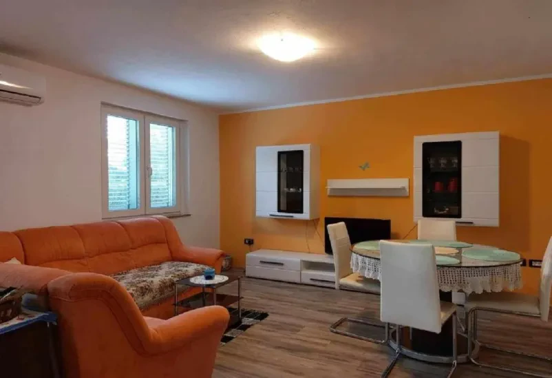 Apartmaji v Izoli