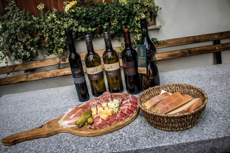 Vina iz Vipavske doline