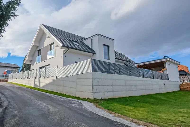 Adaptacije in sanacije objektov na ključ Štajerska, okolica